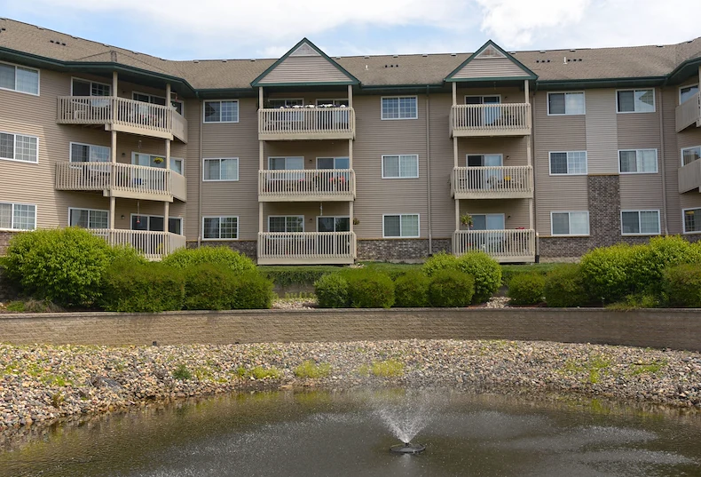 Image of Meadowood Shores Senior Living (1)