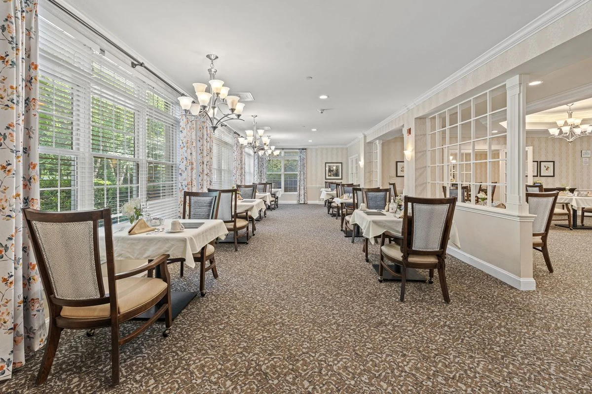 Image of Sunrise at Fair Oaks VA (4)