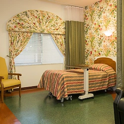 Image of Gardens Court (2)