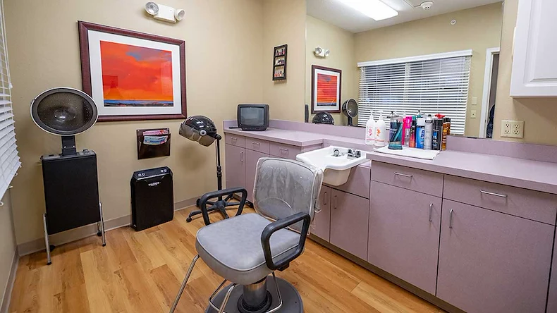 Pathfinder Senior Living in Fremont, NE, beauty salon