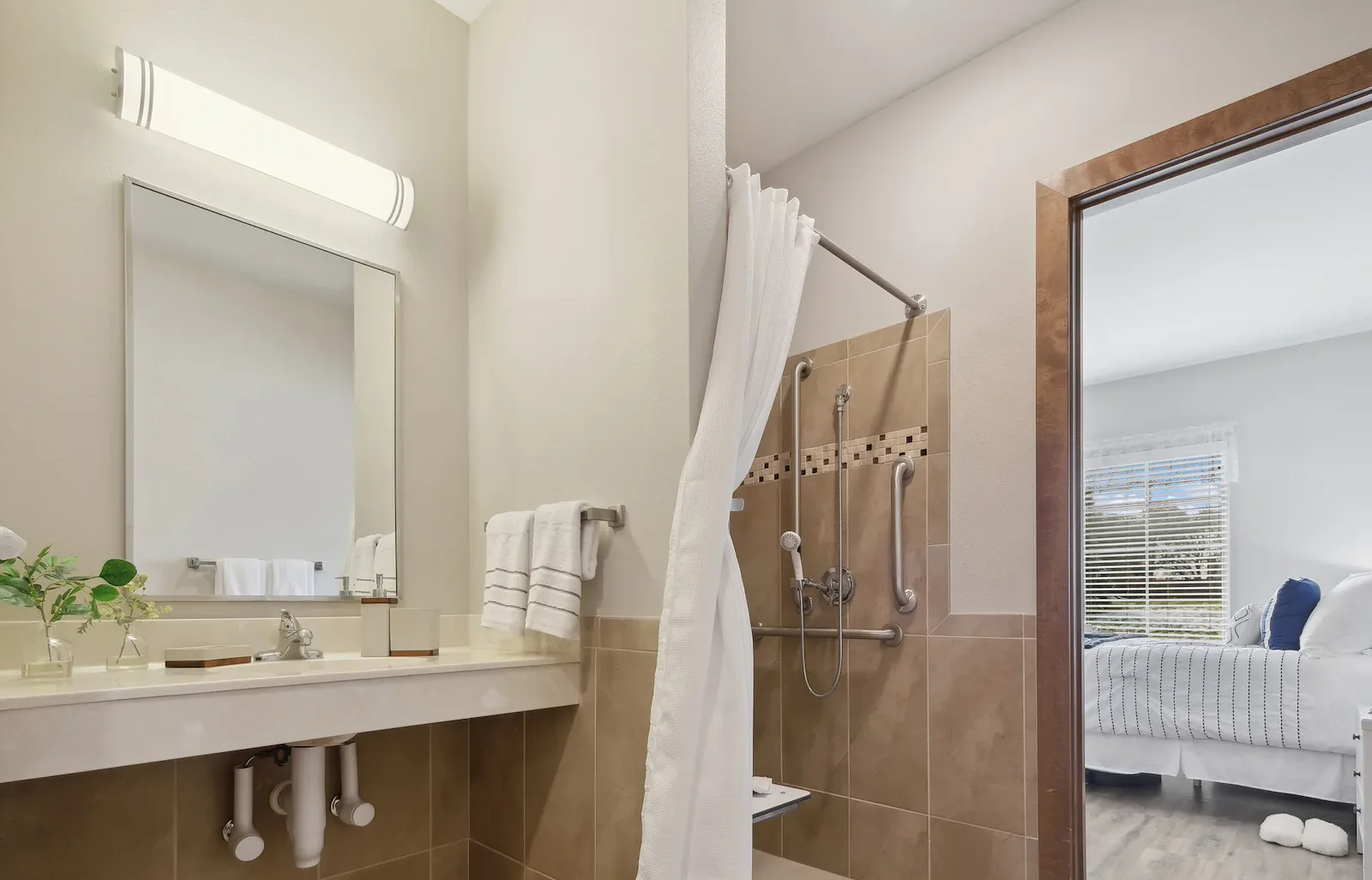 Image of AVIVA Merrillville (7)