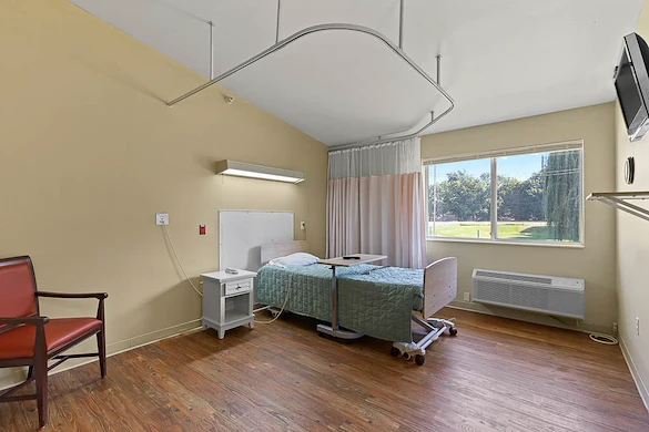 Image of Alderwood Manor (4)