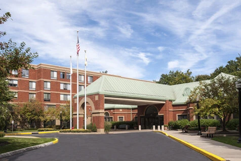 Image of Five Star Premier Residences of Teaneck (1)