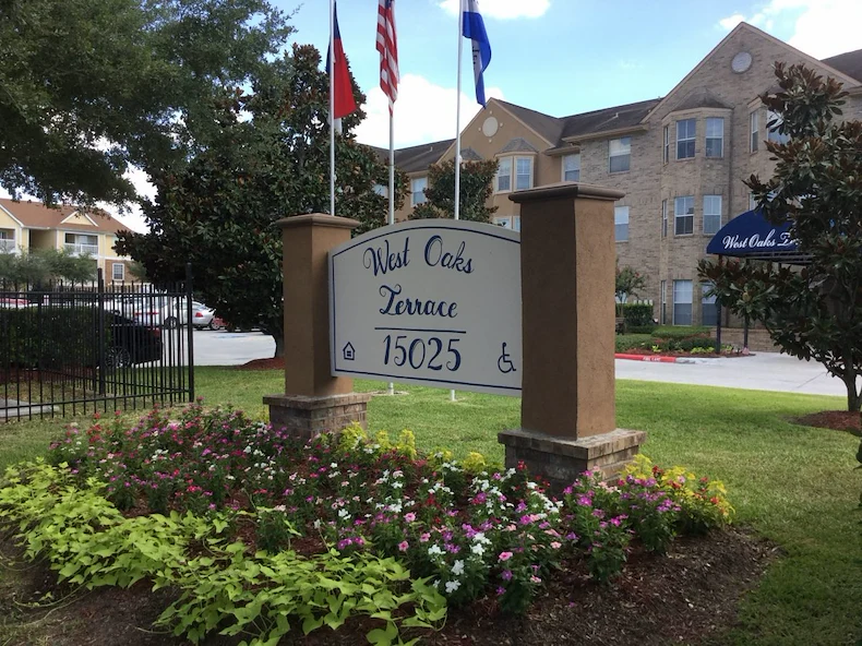 Image of West Oaks Terrace (1)