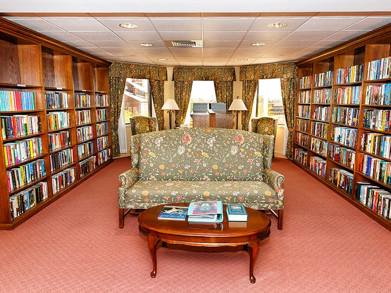 Image of Holiday Walnut Woods (5)