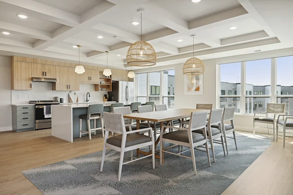 Image of Risor Maple Grove (7)