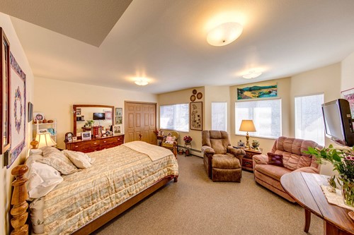 Image of Marlow Manor Assisted Living (5)