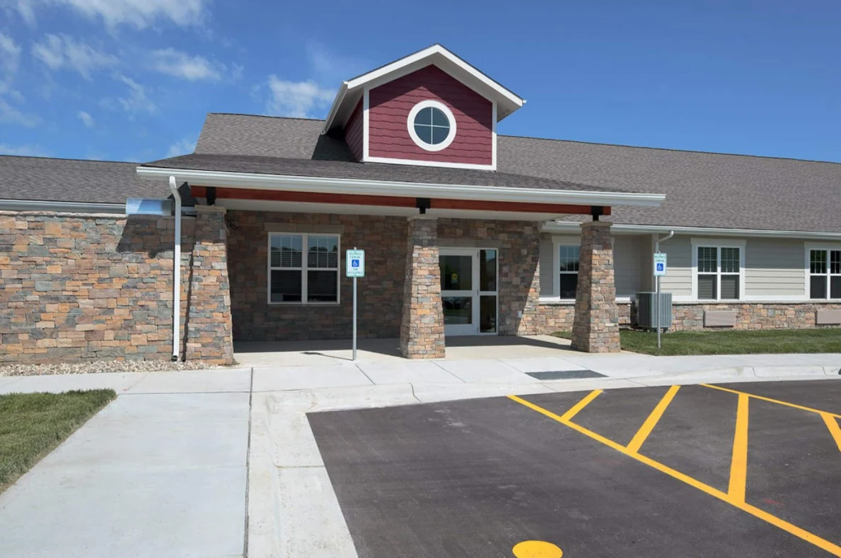 Image of Linden Woods Village (1)