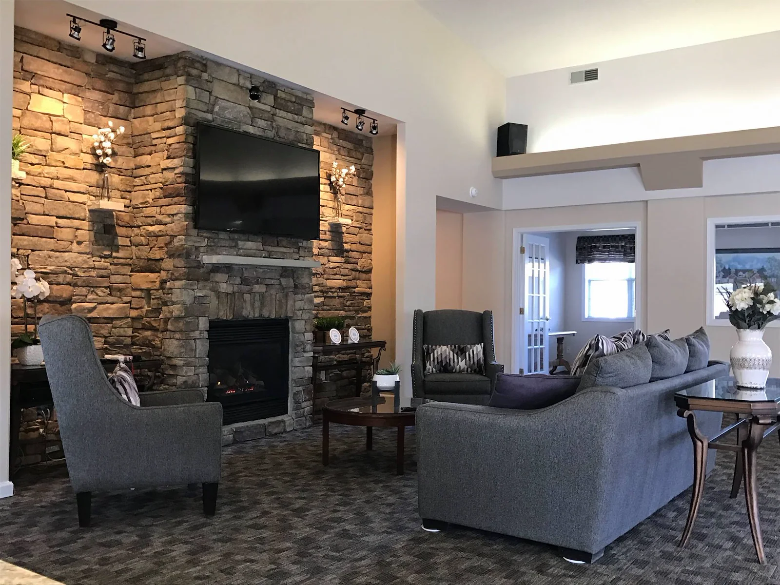 Image of StoneGate of Clarence (3)