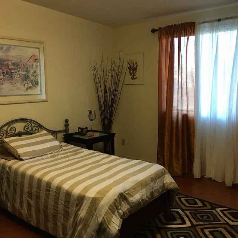 Image of West Lane Home (2)