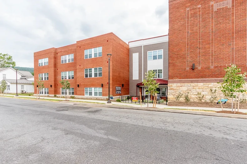 Image of Mount Union Senior Lofts (1)