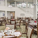 Williams Place Gracious Retirement Living Hawthorn Senior Independent Living in Davidson, North Carolina community dining room