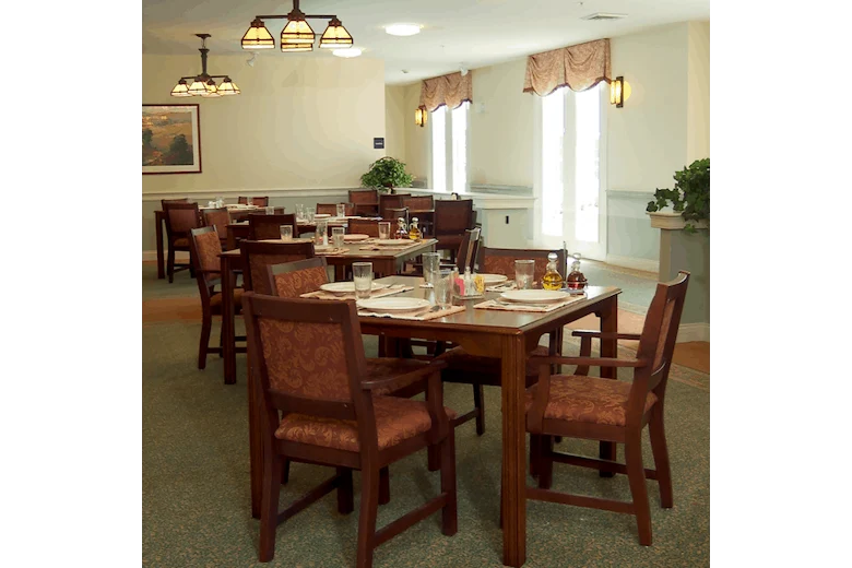 Image of Cape Cod Senior Residences (2)