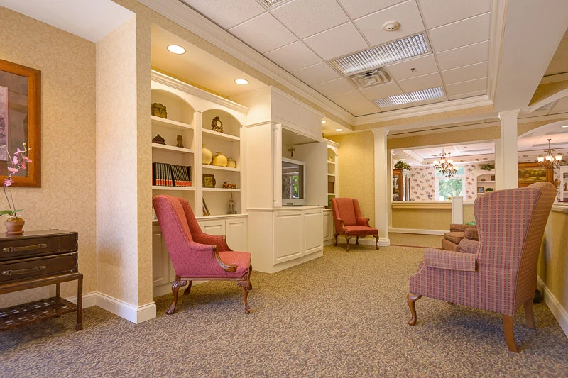 Image of Life Care Center Of Hendersonville (6)