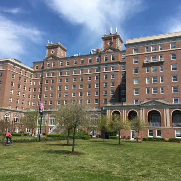 Image of The Chamberlin (1)