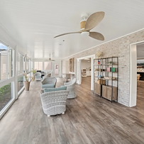 Image of Myrtle Beach Manor (2)