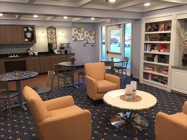 Image of Oakwood Manor Nursing Home (4)