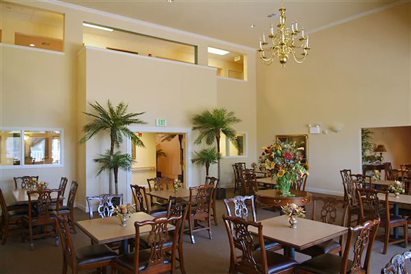 Image of Elmhaven Manor (3)