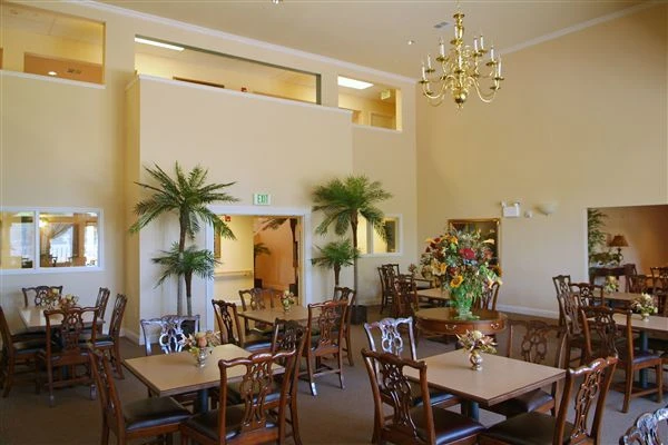 Image of Elmhaven Manor (3)