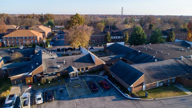 Image of Lyndon Crossing (4)