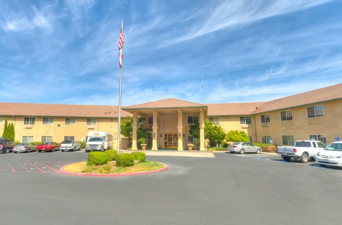 Image of Skyline Place Senior Living (1)