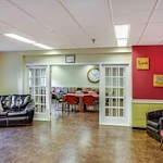 Image of Pinecrest Manor (5)