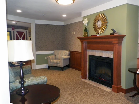 Image of Edinboro Manor (3)