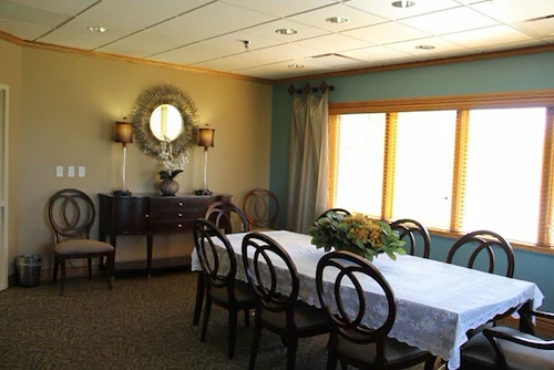 Image of Manor At Elfindale, The (9)