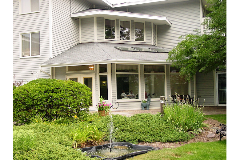 Image of Laurel Oaks Senior Living (1)