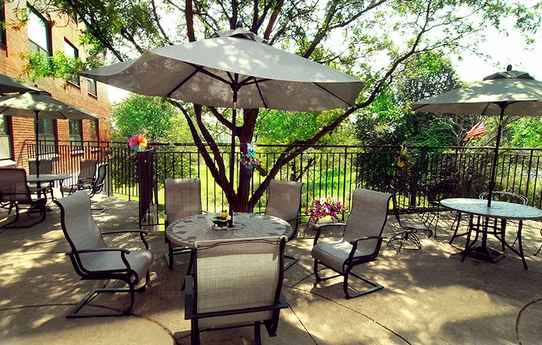 Image of Alden Poplar Creek Rehab & Hcc (2)