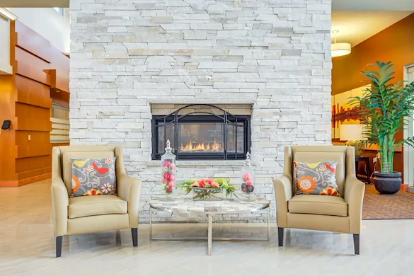 Image of Arlington Place Senior Living (3)