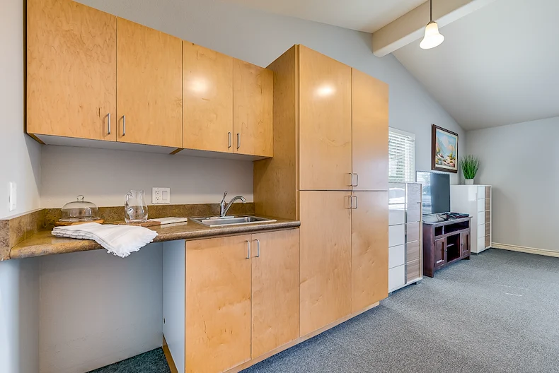 Image of Sunny Rose Glen (8)