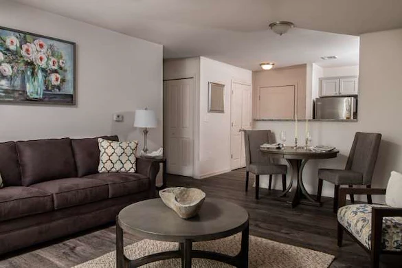 Image of Summit at Mill Hill (8)