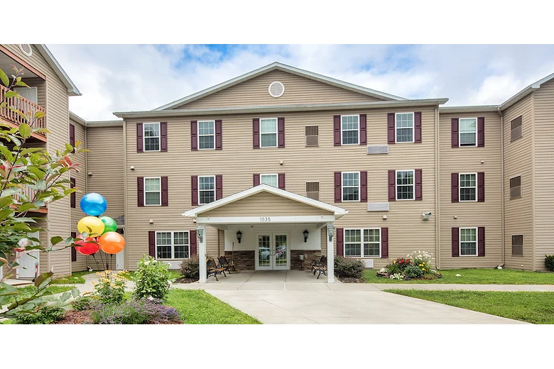 Image of Reynolds Pointe Senior Apartments (1)