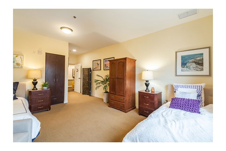 Image of Silverado The Huntington Memory Care Community (3)