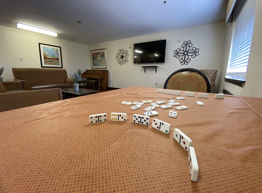 Image of Colonial Manor Nursing Center (7)