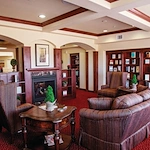 Fairview Estates Gracious Retirement Living Hawthorn Senior Independent Living in Hopkinton, Massachusetts living room