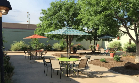 Image of Landmark at Desert Gardens (5)