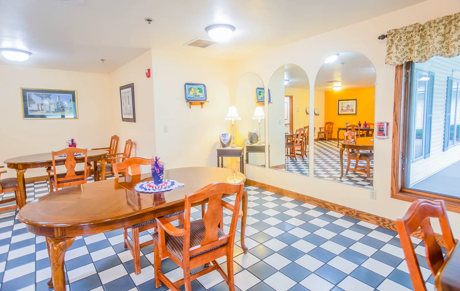 Image of Cottonwood Manor Assisted Living (5)