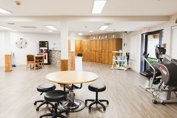 Image of Granbury Care Center (4)