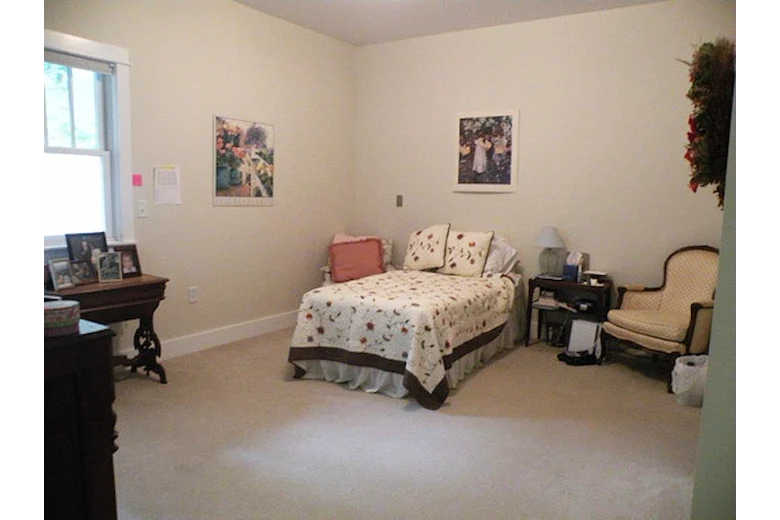 Image of Effie’s Place (4)