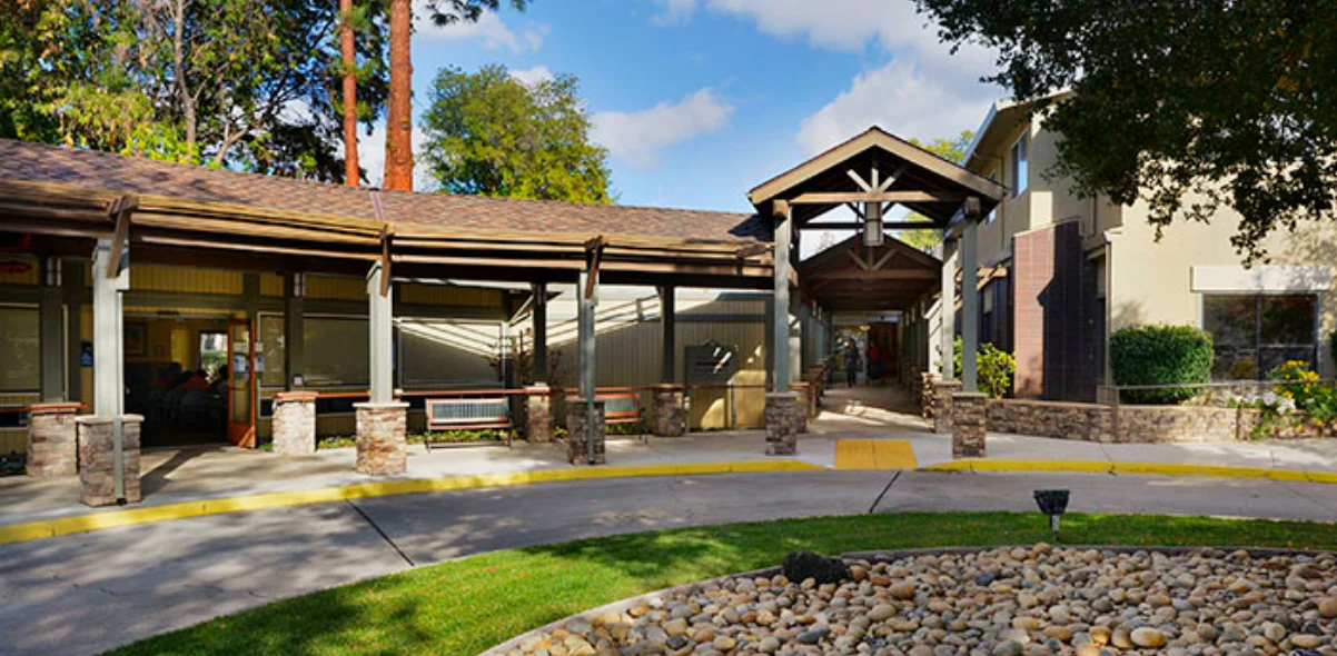 Image of Sunny View (2)