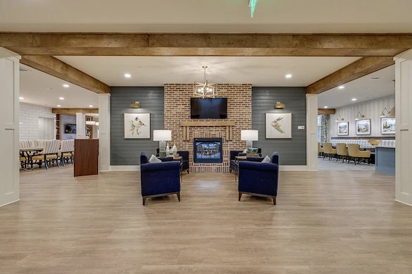 Image of Everlan of Hixson (3)