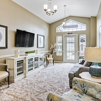 Bennett Place in New Albany, IN, sitting area with tv