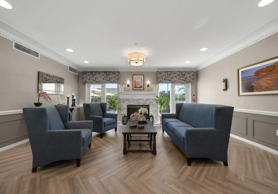 Image of Waltonwood Royal Oak (3)