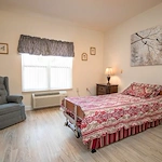 Image of Runk & Pratt at Forest (6)