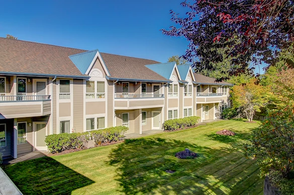 Image of Clearbrook Inn (7)