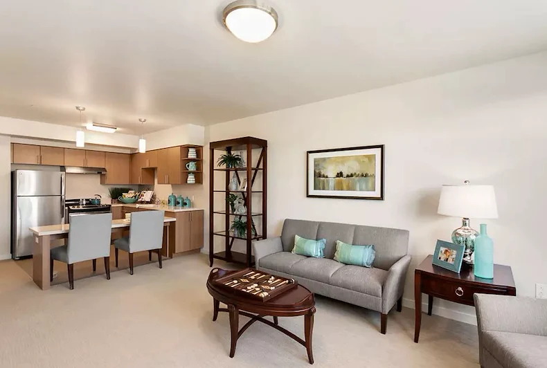 Image of Merrill Gardens at Rockridge (9)