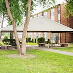 Image of Moss Gardens Apartments (1)