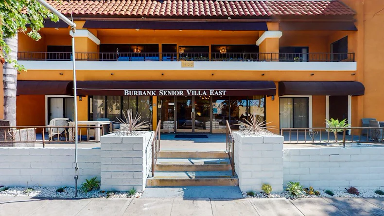 Image of Savant of Burbank East (1)